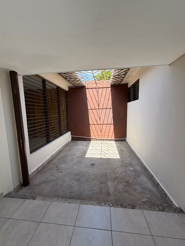 Vendo casa colonia Layco san Salvador
