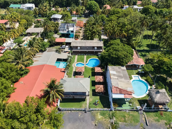 Se Vende Terreno en Lomas de San Blas, Surf City, La Libertad