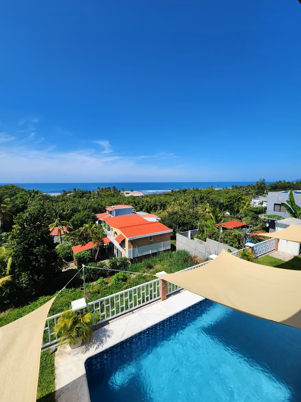 Se Vende Casa con Vista al Mar en Lomas de San Blas