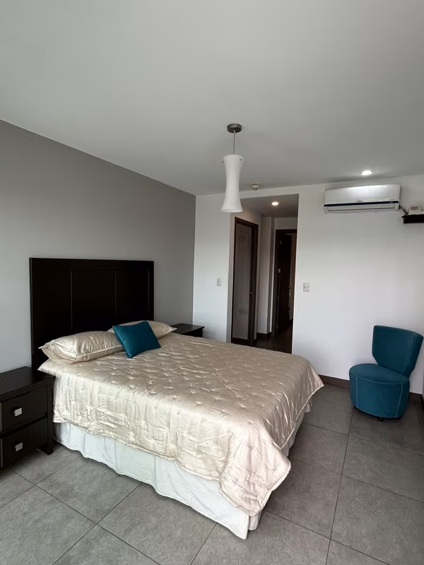 SAN BENITO Apartamento Amueblado Alquiler