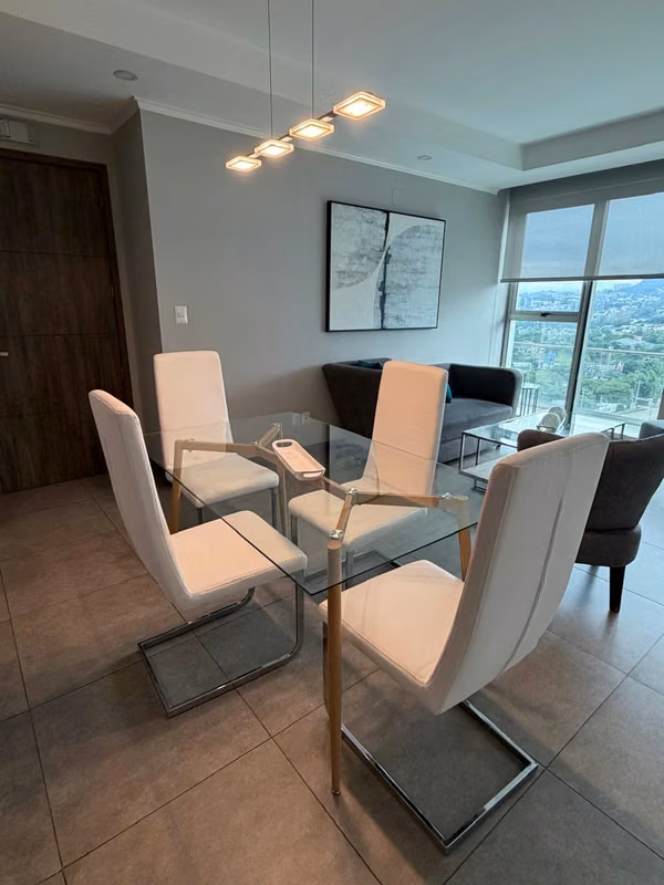 SAN BENITO Apartamento Amueblado Alquiler