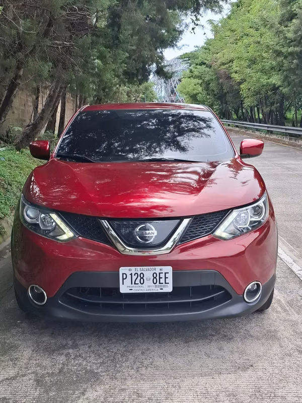 Se vende nissan roge sport 4x4