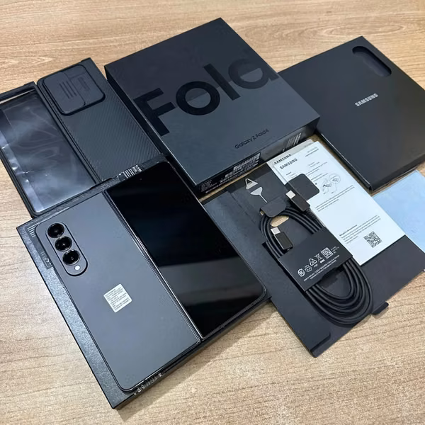 Samsung Galaxy fold 4 new