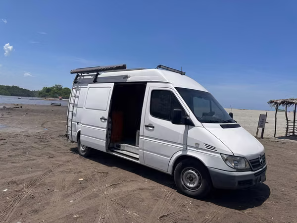 I SELL MOTORHOME
