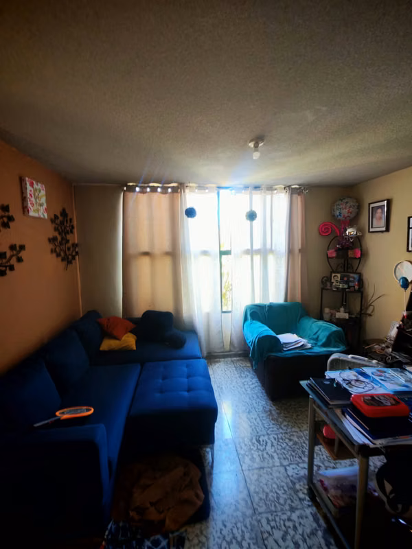 Venta de casa en Residencial Loma Linda, cerca del Estadio Cuscatlán