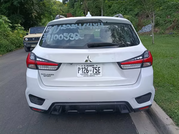 Sell Mitsubishi outlander sport 2024