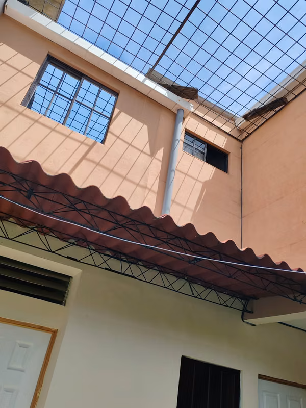 Inmueble de gran plusvalía, para negocio o vivienda, en zona centrica