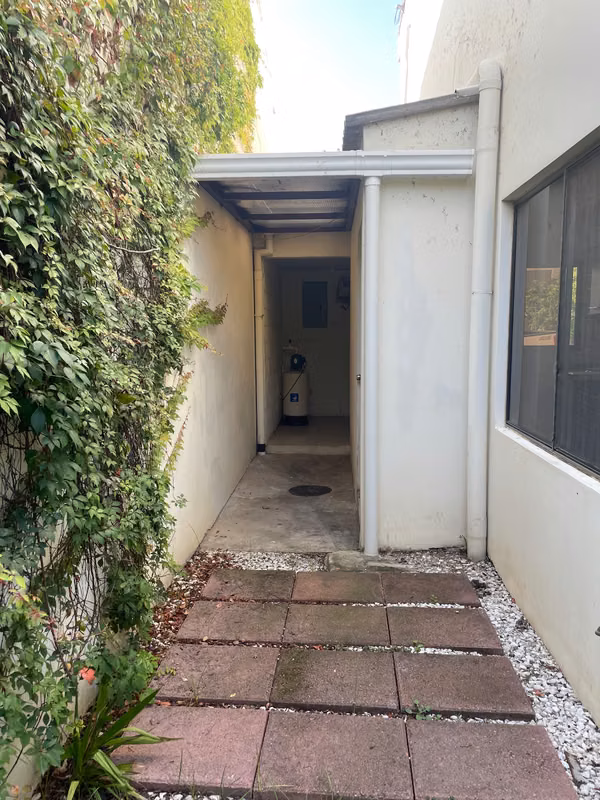 The Pergolas house sale
