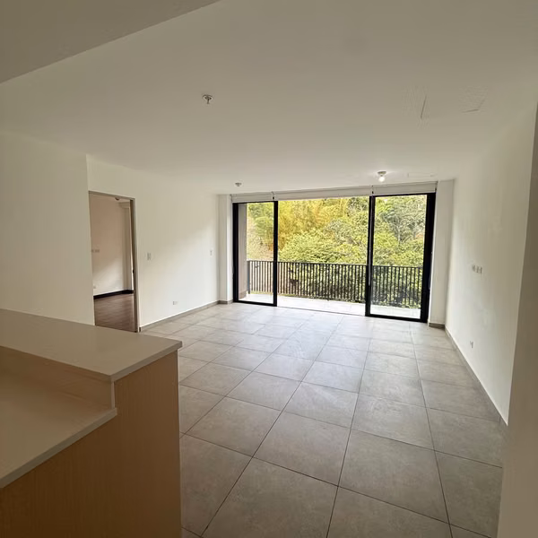 Apartamento acogedor en torre Artea I