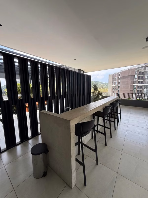 Apartamento acogedor en torre Artea I