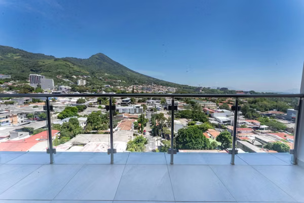 Apartamento en alquiler en San Salvador, Colonia Escalón ID 4498
