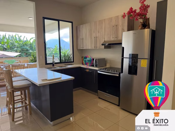 VENDO CASA DE LUJO EN JUAYUA, SONSONATE