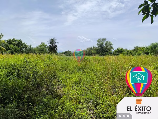 VENDO TERRENO A ORILLA DE CARRETERA LITORAL CAMINO AL PUERTO DE LA LIBERTAD