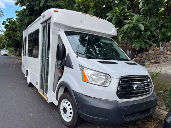 Ford Transit 2019 Microbus