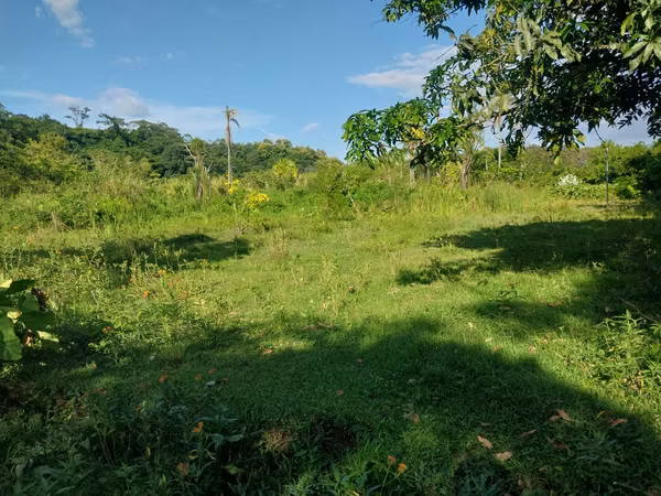VENDO PRECIOSA FINCA EN ZAPOTITAN DE 13 MZ CON RIO