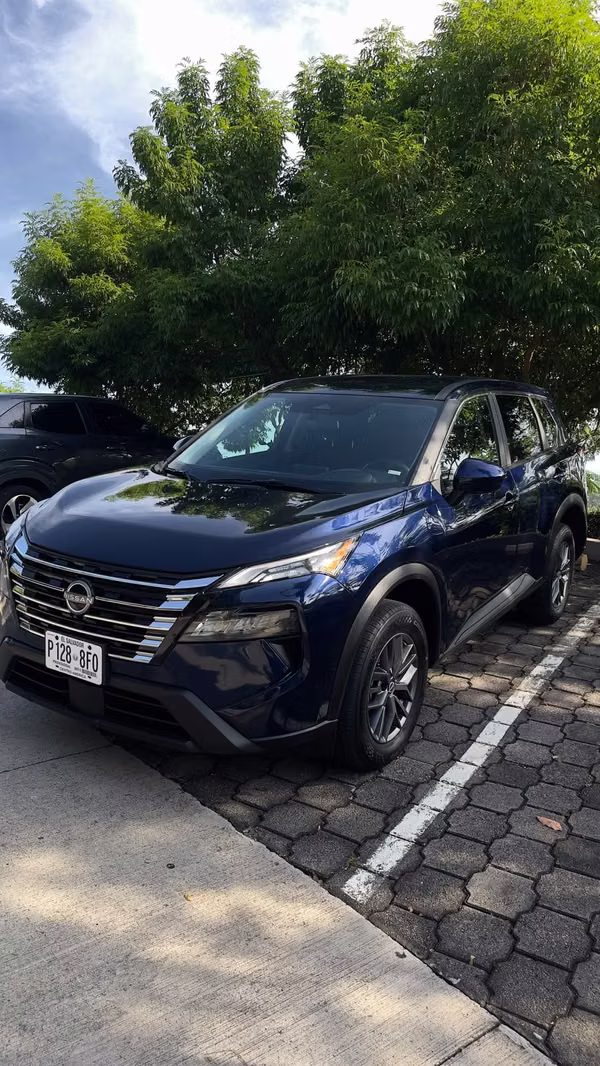 nissan rogue sv 2026 good bags