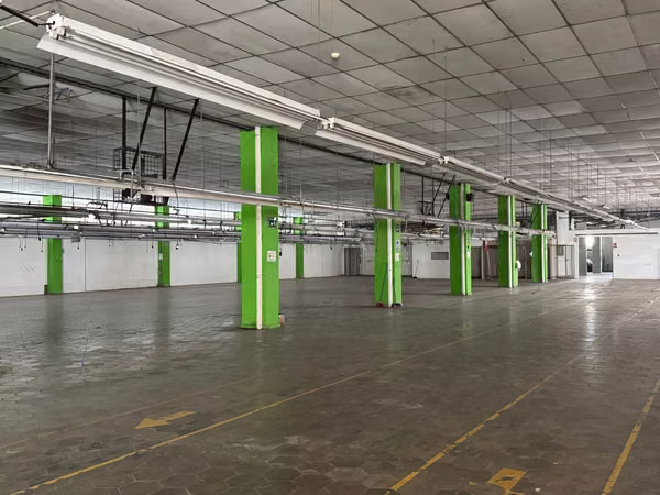 EN ALQUILER | BODEGA INDUSTRIAL EN ZONA FRANCA SAN BARTOLO, SAN SALVADOR