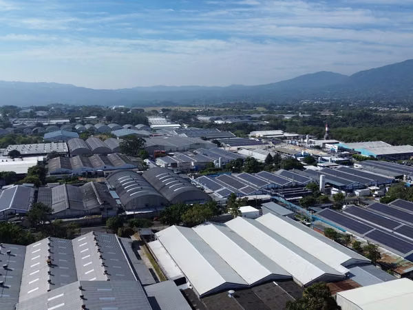EN ALQUILER | BODEGA INDUSTRIAL EN ZONA FRANCA SAN BARTOLO, SAN SALVADOR