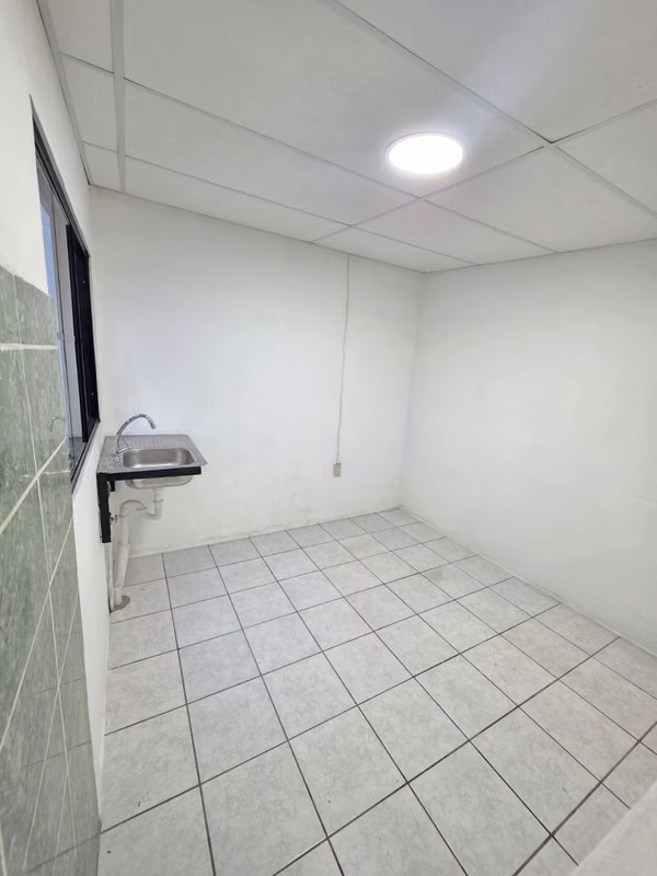 EN VENTA casa de un nivel en Nuevo Lourdes, Colón, La Libertad