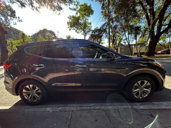 Hyundai Santa Fe Sport 2016 agency, excellent condition