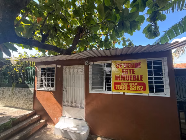 Vedo sell house with good location