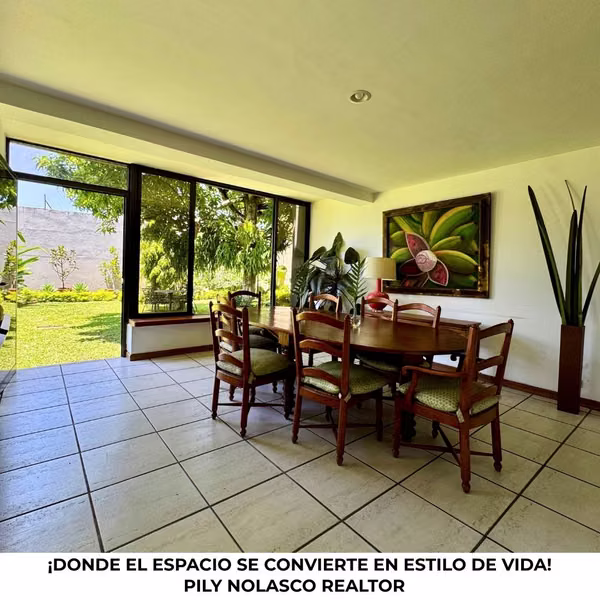 AMPLIA CASA REMODELADA EN VENTA EN LOMAS DE SAN FRANCISCO SAN SALVADOR