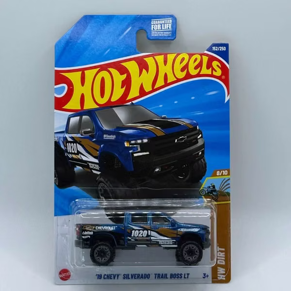 Hot Wheels 19 Chevy Silverado Trail Boss LT.