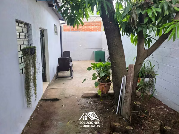 SE VENDE CASA REMODELADA | UBICADA EN ATIQUIZAYA, AHUACHAPÁN, EL SALVADOR.