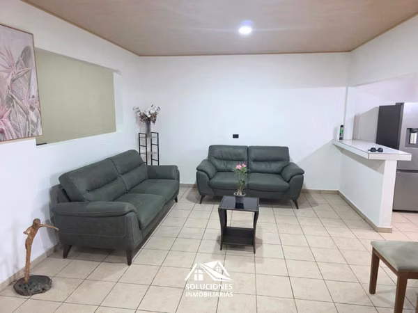 SE VENDE CASA REMODELADA | UBICADA EN ATIQUIZAYA, AHUACHAPÁN, EL SALVADOR.