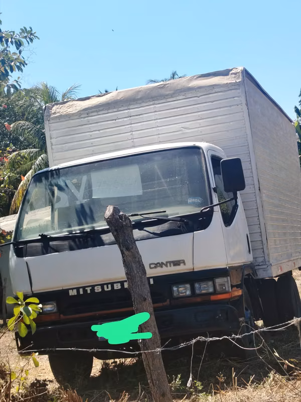 I sell in 12,000 loz two the van and the van for both I want 12,000 in 11,000 I leave the 2
