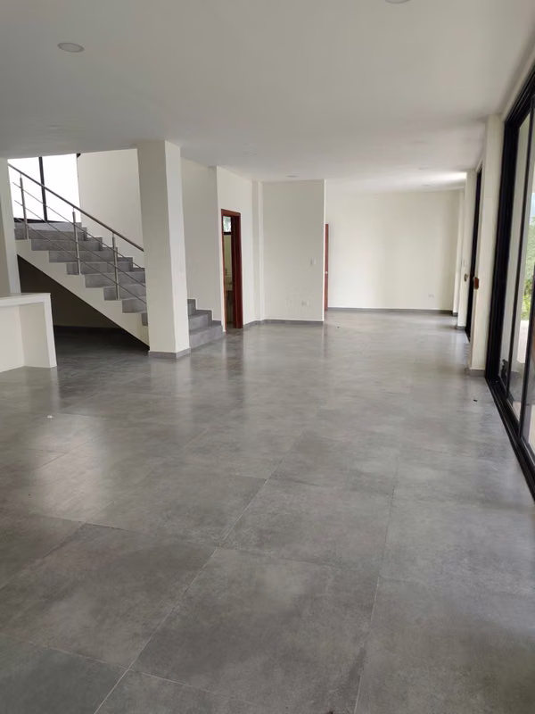 Exclusiva Residencia en venta en Lago de Coatepeque