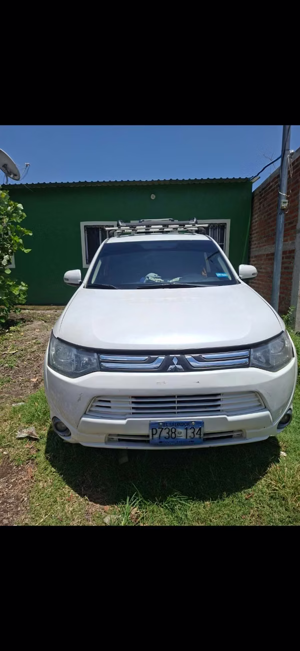 Vendo outlander 2014, 3 filas, 