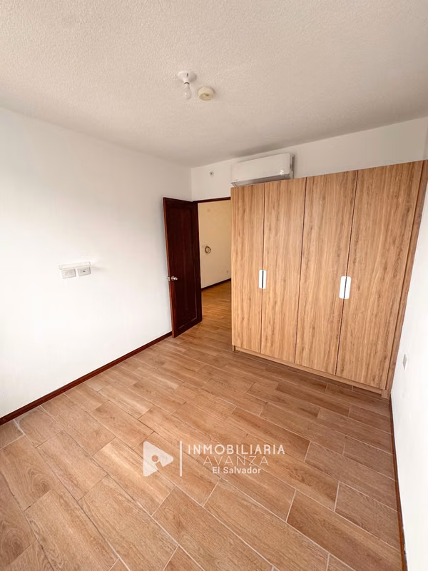 Col. Escalón | 3 habitaciones | 3 baños | vistas al volcán y la ciudad |$1,450