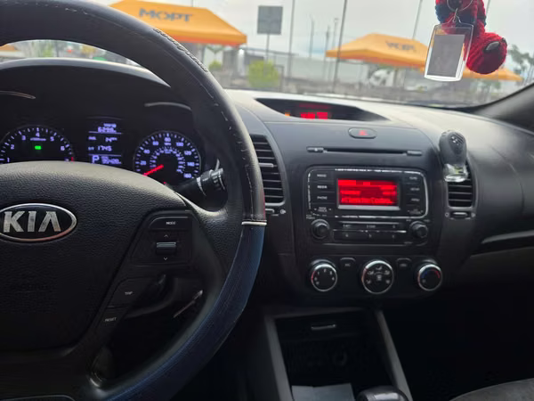 KIA FORTE LX 2016
