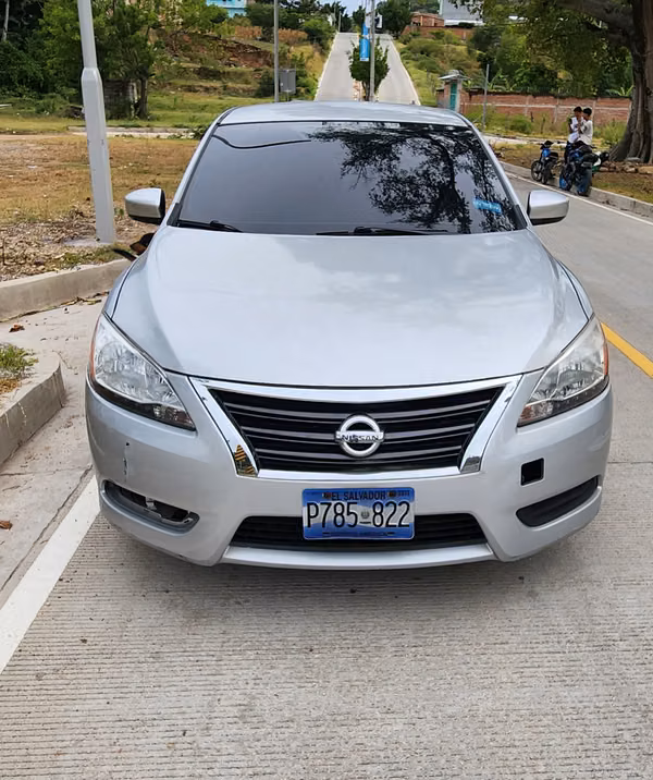 Nissan sentra 2015
