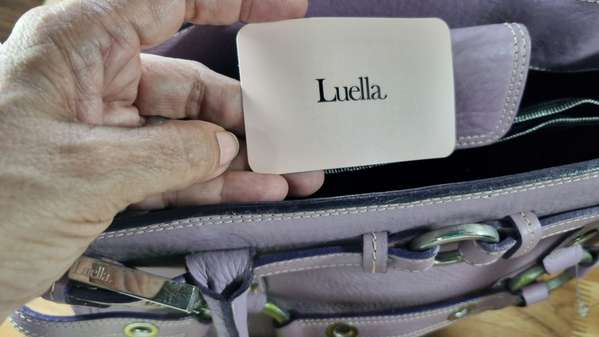 Precious Brand Carrier, 100% Fine Leather