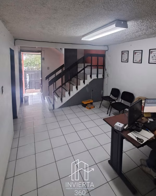 HOUSE FOR HOUSING OR OFFICE