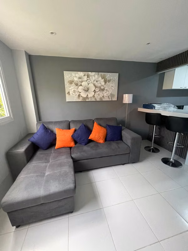 APARTAMENTO EN ALQUILER COMPLETAMENTE AMUEBLADO | VIA DEL MAR
