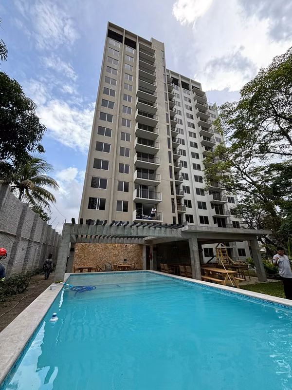 SE VENDE APARTAMENTO SAN FRANCISCO TOWER - tiene 64 mts2  - sala  - comedor  - cocina  - terraza con vista hacia la 