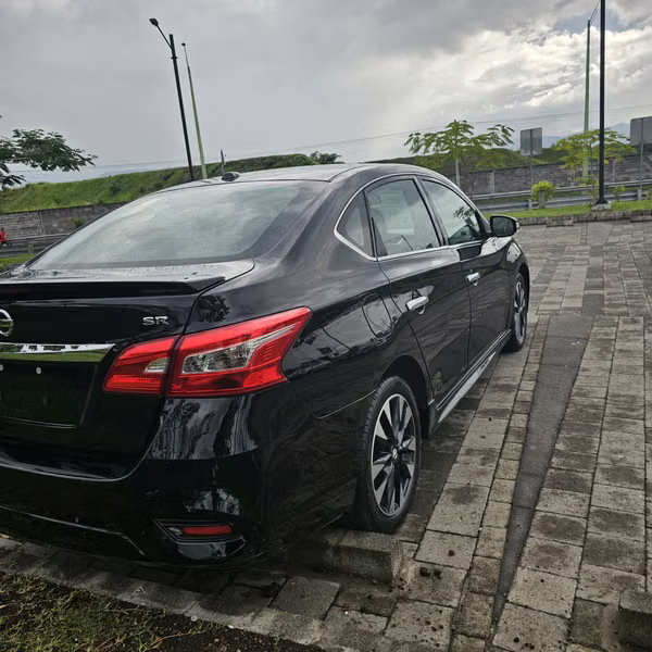 Beautiful nissan sentra sr 2018