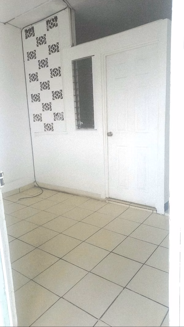 Rental of independent rooms in central San Salvador
