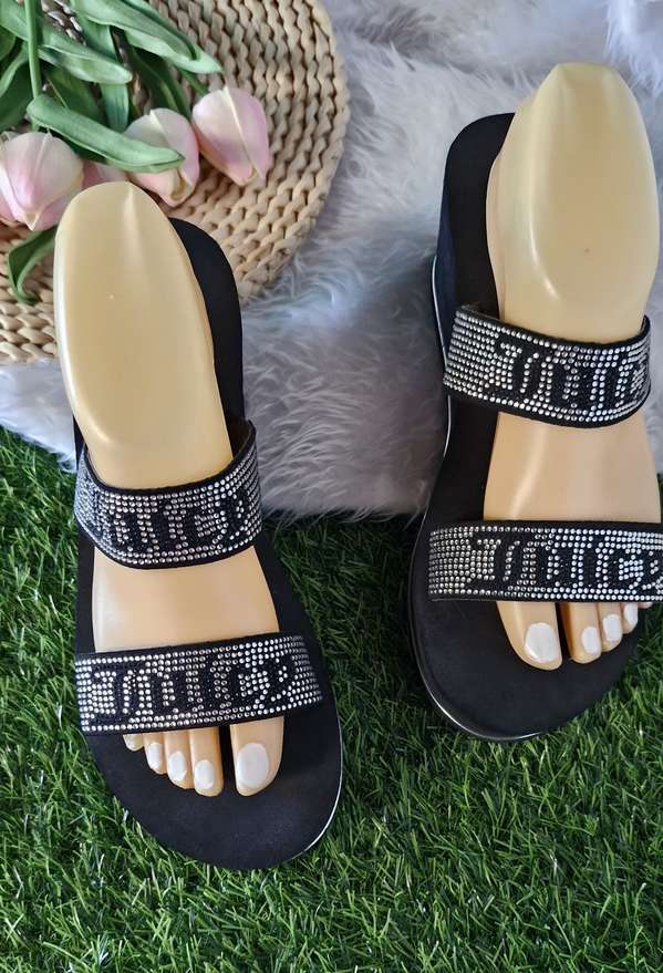 JUICY COUTURE SANDALS 9 26CM