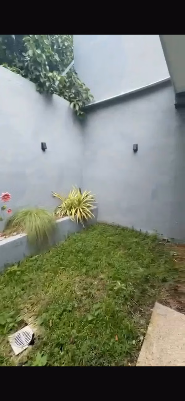 HOUSE IN SAN FRANCISCO LOMAS IN PRIVATE