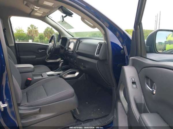 NISSAN FRONTIER SV 2023