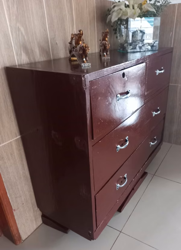 Classic Gavetero de Madera Cedro