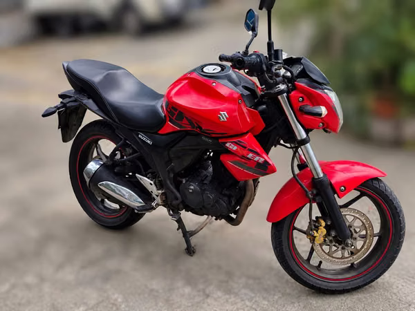  Suzuki Gixxer cc $750