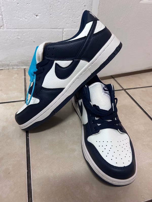 White / marine blue Dunk style tennis - NEW - Size 9.5-9