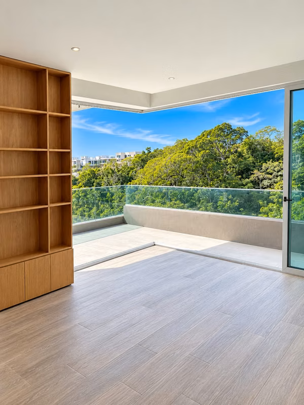LUXURY APARTMENT FOR SALE IN FOREST TOWER
