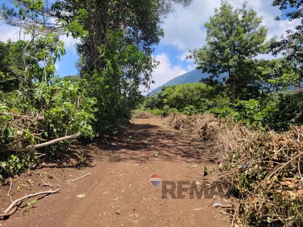 TERRENO EN RUTA DE LAS FLORES, APANECA EN VENTA 938 M2 PROYECTO EXCLUSIVO DESDE $107,000