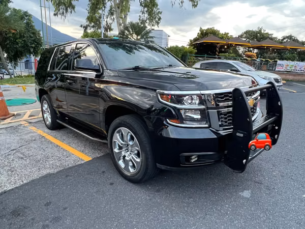 Se vende bonita camioneta Chevrolet Tahoe 2016 a toda prueba ,